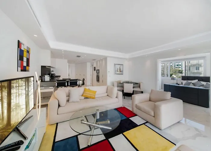 Ref 1337 - Croisette - Sea View For Rent
