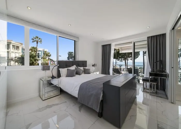 شقة Ref 1337 - Croisette - Sea View For Rent كان